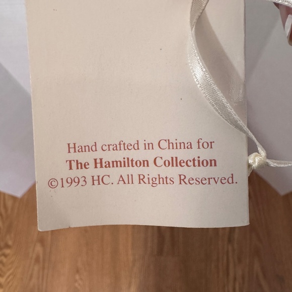 Hamilton Collection BRIANNA Porcelain Doll Designed by Joke Grobben - Picture 4 of 7